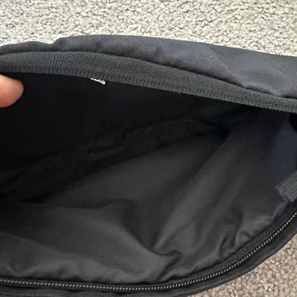 NWOT Nike Black Belt Bag with Neon Green Logo - Picture 3 of 4